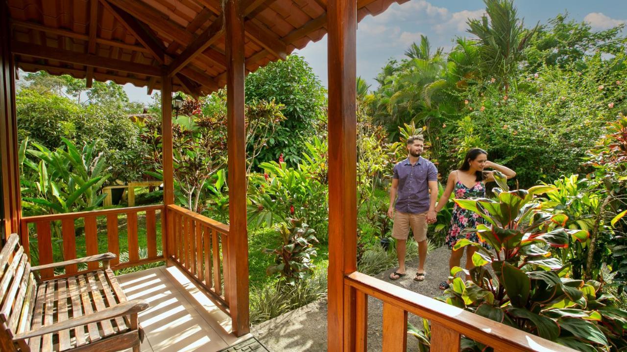 Hotel Rancho Cerro Azul La Fortuna Екстер'єр фото