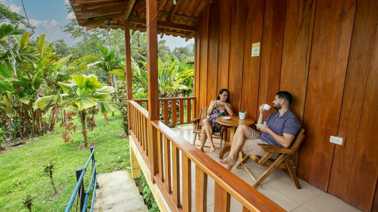 Hotel Rancho Cerro Azul La Fortuna Екстер'єр фото