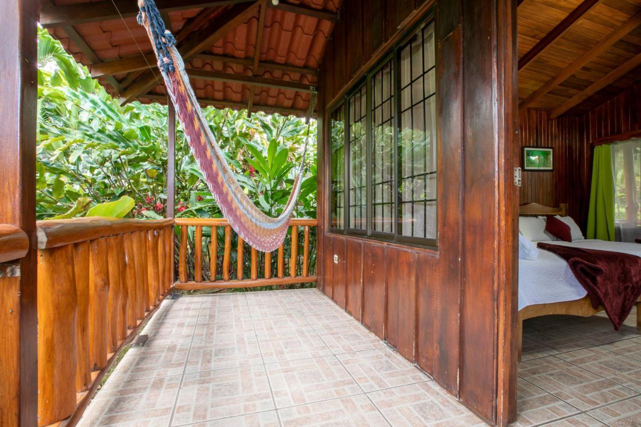 Hotel Rancho Cerro Azul La Fortuna Екстер'єр фото