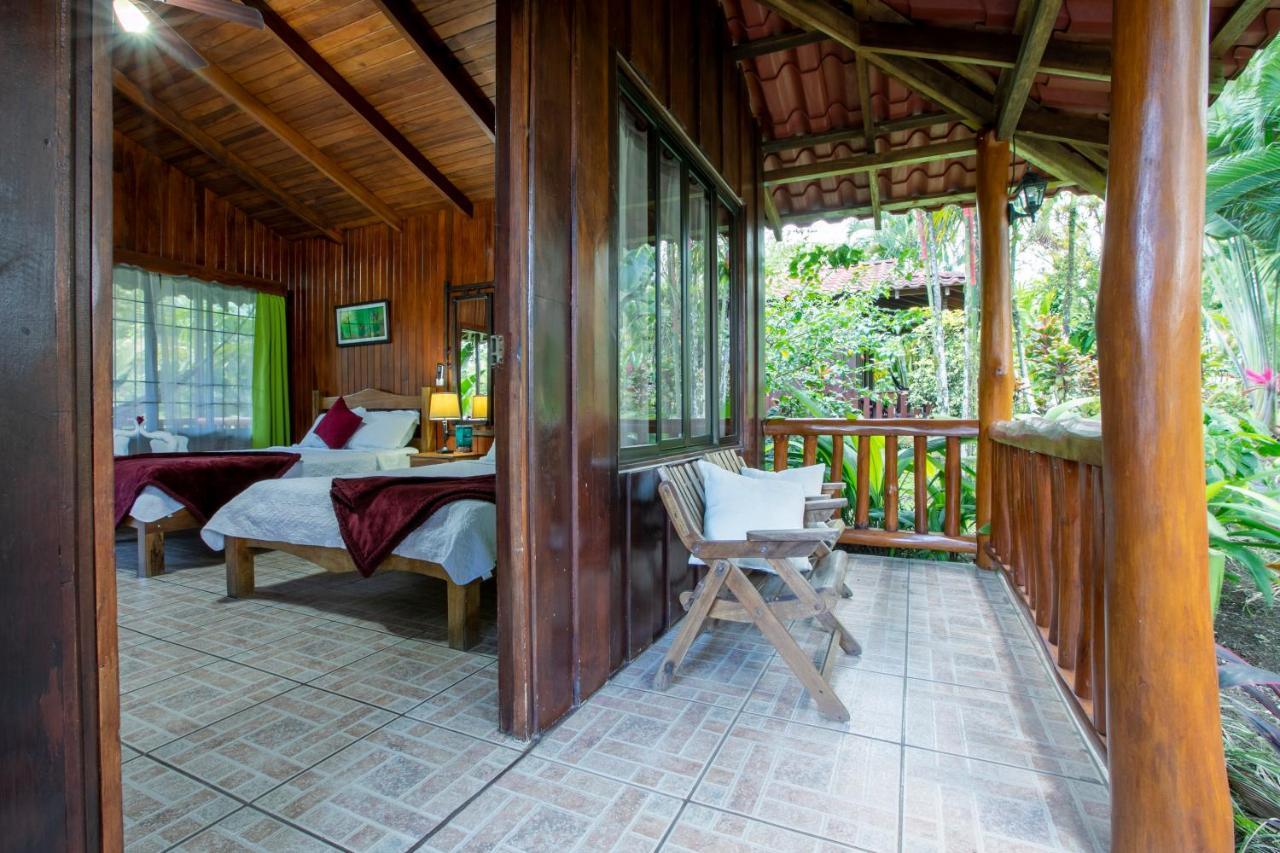Hotel Rancho Cerro Azul La Fortuna Екстер'єр фото