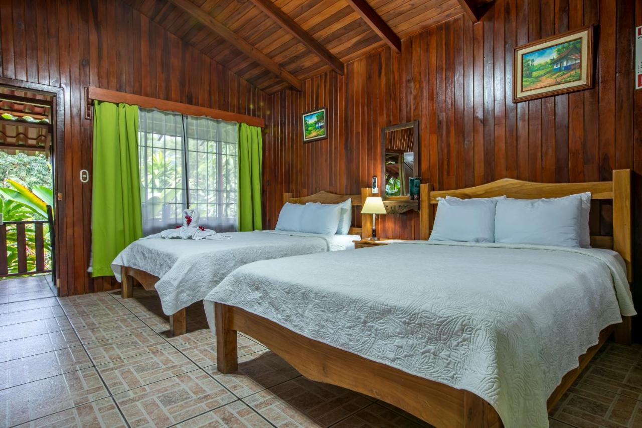 Hotel Rancho Cerro Azul La Fortuna Екстер'єр фото