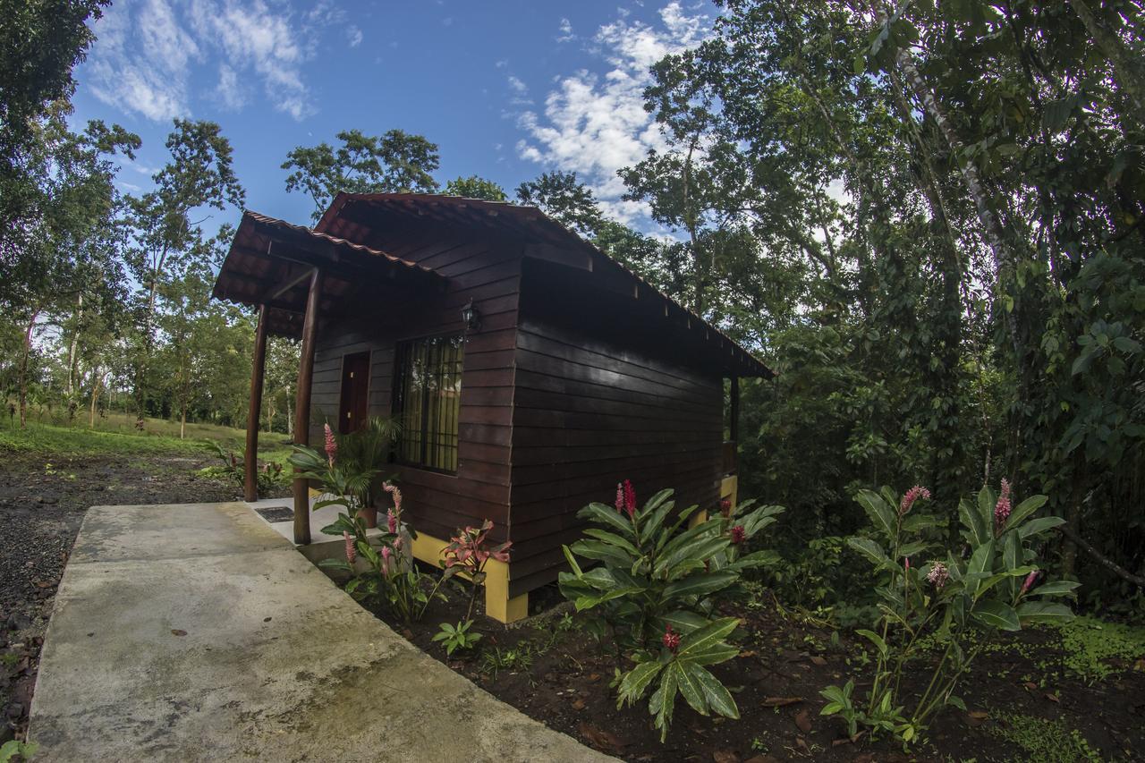 Hotel Rancho Cerro Azul La Fortuna Екстер'єр фото