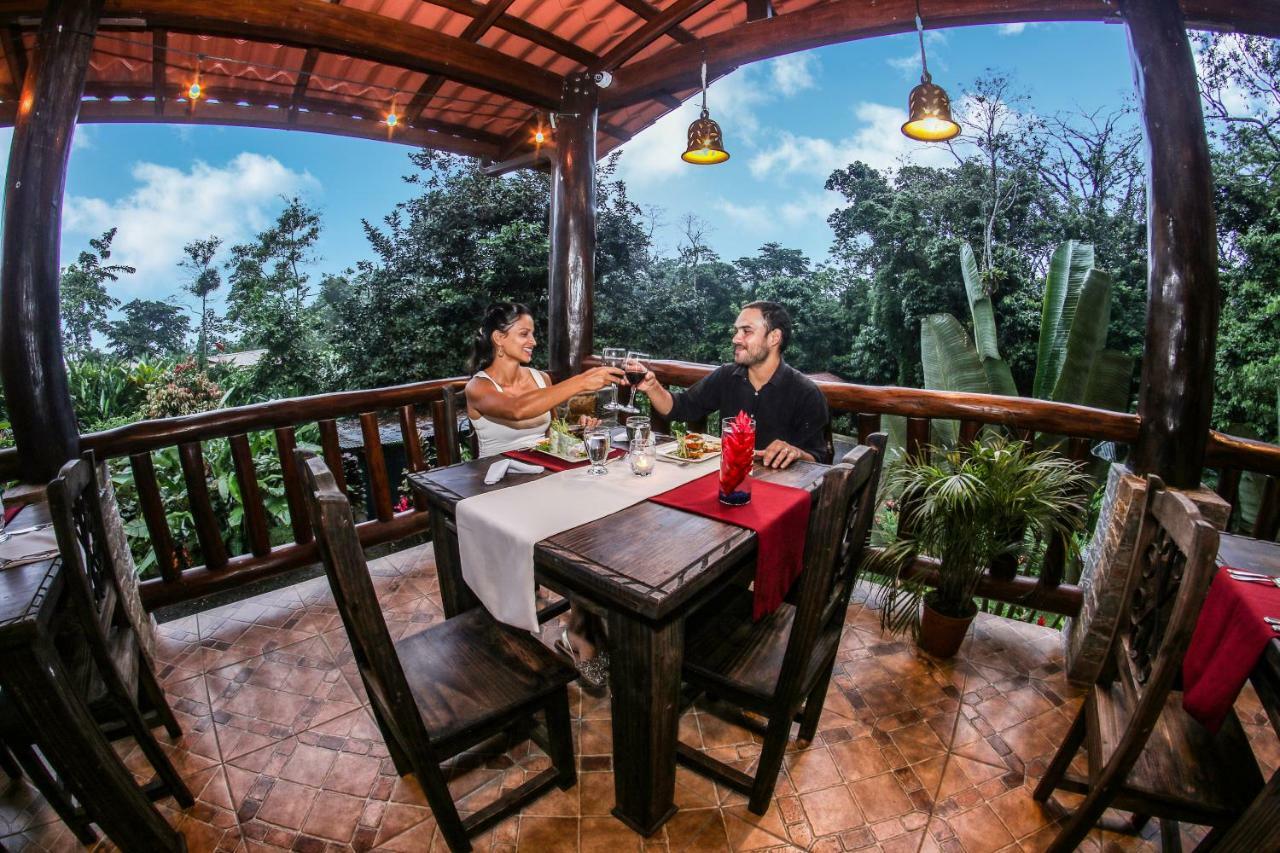 Hotel Rancho Cerro Azul La Fortuna Екстер'єр фото